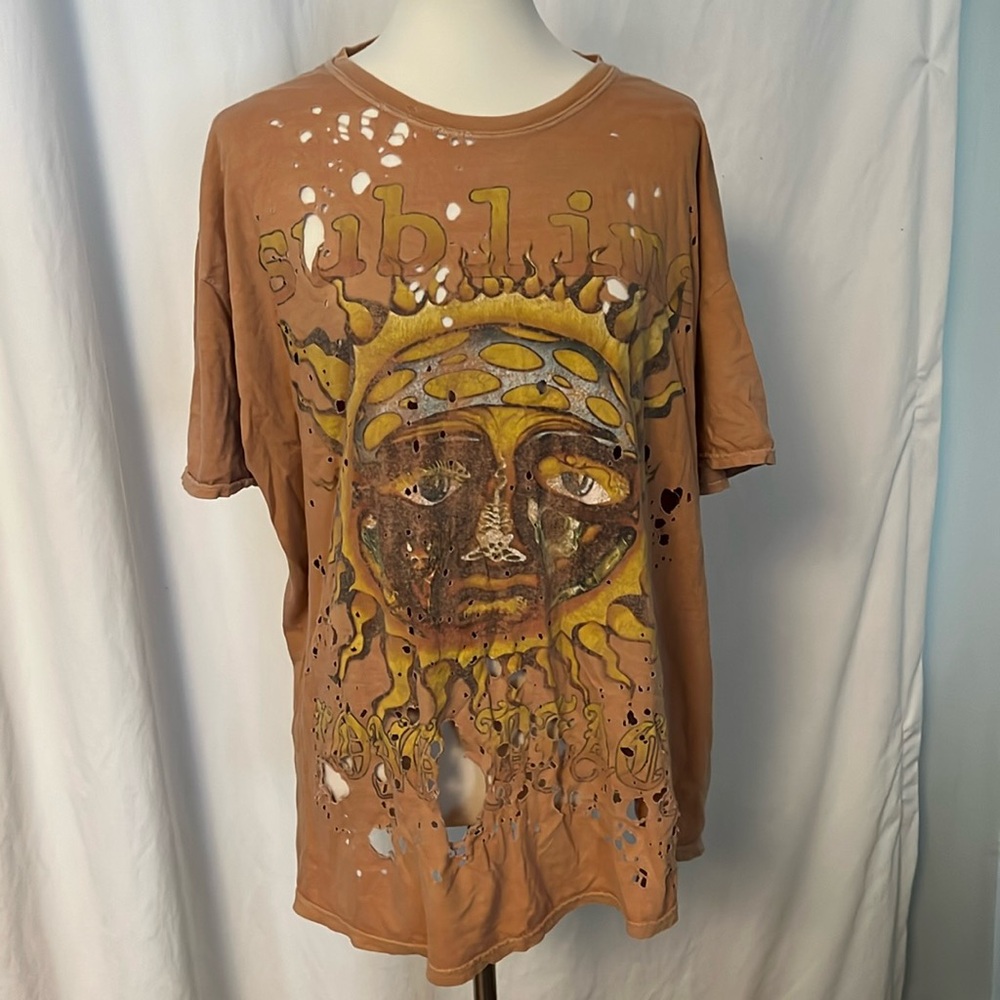 Sublime distressed concert shirt L/XL